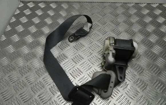 Lexus IS 200-300 Front seatbelt NSB085TR54P M3967