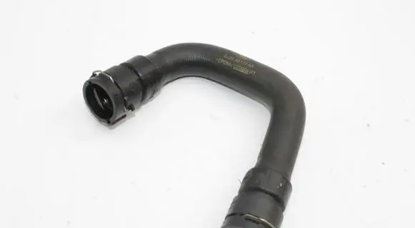 Land Rover Discovery Sport Engine coolant pipe/hose GJ328B159AA
