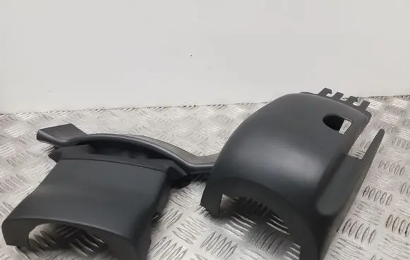 Skoda Octavia Mk2 (1Z) Steering wheel column trim 3T0858565 1Z2857053A
