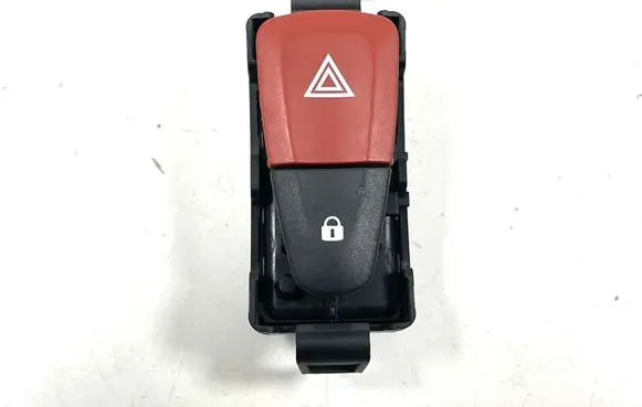 Renault Megane III Hazard light switch 8200214895 8200483813 8200409332