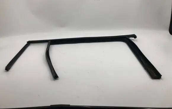 Mercedes-Benz GLB x247 Rear door glass trim molding A2477352600