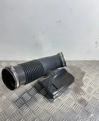 Audi A6 S6 C6 4F Air intake duct part 06E129629E