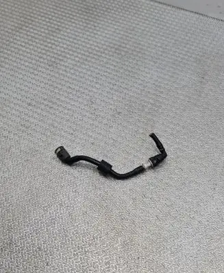Peugeot 207 Fuel injector supply line/pipe 7589928