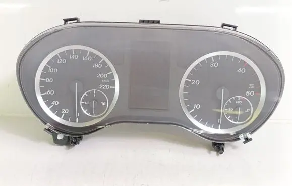 Speedometer (instrument cluster)