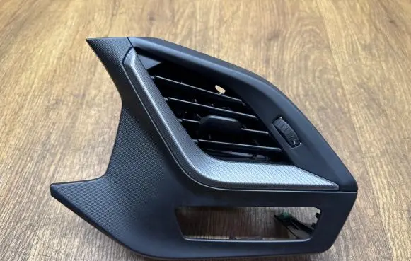 BMW 1 F40 Dashboard side air vent grill/cover trim 6823190 8333539606 10004674