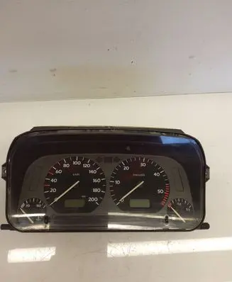 Volkswagen Golf III Speedometer (instrument cluster) 1H0919860H