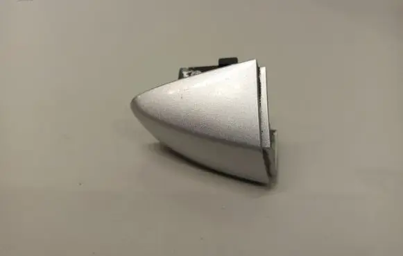 Volkswagen Golf VII Front door handle cover 