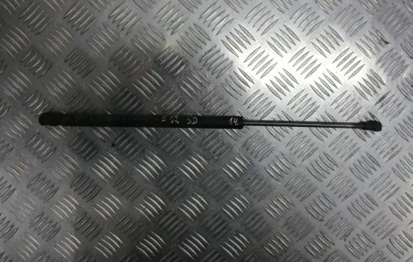 Toyota Corolla E120 E130 Tailgate hydraulic set 