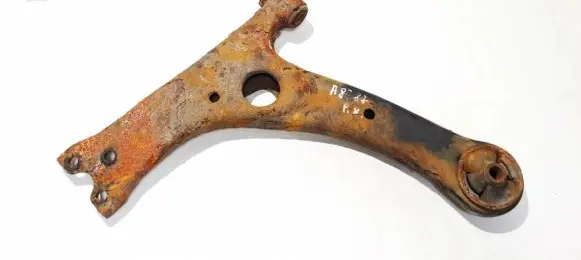 Toyota Corolla Verso AR10 Front lower control arm/wishbone