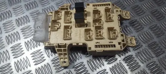 Toyota Picnic Fuse box set