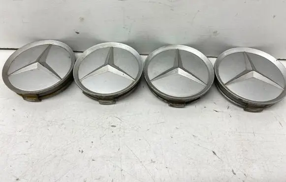Mercedes-Benz 190 W201 Original wheel cap 2014010225