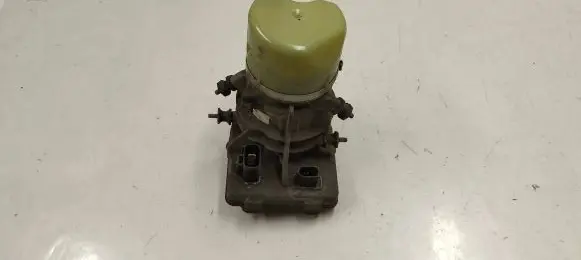 Volvo S60 Power steering pump 31387595