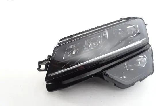 Skoda Karoq Headlight/headlamp 57B941015D
