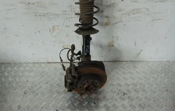 BMW 1 F20 F21 Front wheel hub spindle knuckle