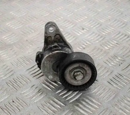 Volkswagen Golf VII Other engine bay part 04L903315A