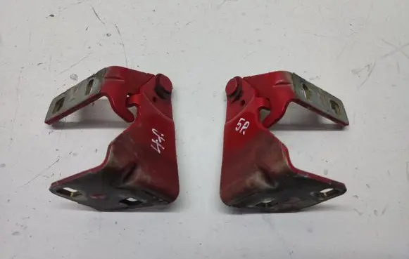 Nissan Primastar Engine bonnet/hood hinges 312082 312083 65676