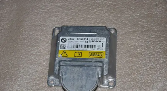 BMW 5 F10 F11 Airbag control unit/module 6857314