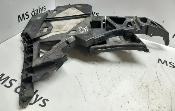 Mercedes-Benz ML W166 Rear bumper mounting bracket A1668801112 1668801112 A1668851121