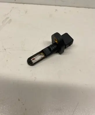 Audi A4 S4 B5 8D Intake air temperature sensor 058905379