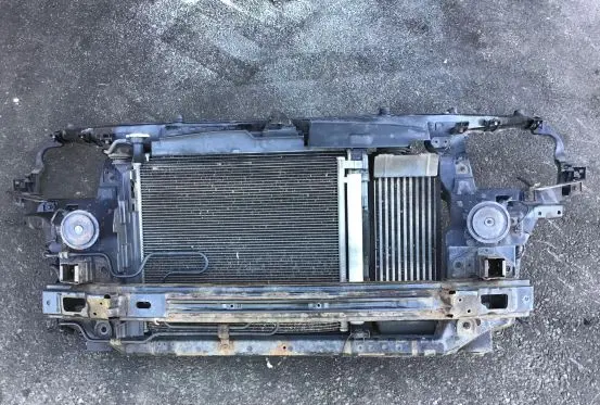 Hyundai Santa Fe Radiator support slam panel