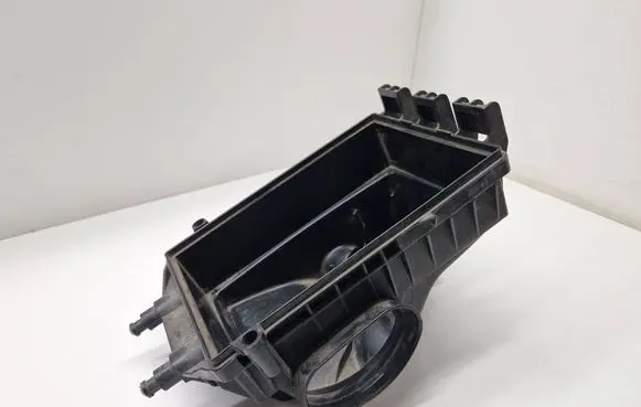 Buick Encore I Air filter box