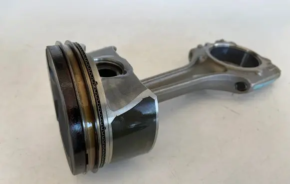 Audi Q5 SQ5 Piston with connecting rod 06N107065G 06H198401C