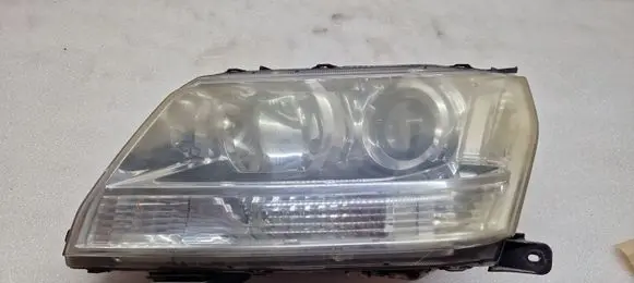 Suzuki Grand Vitara II Headlight/headlamp W3T15971