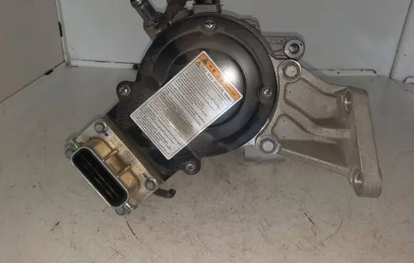KIA Optima Generator/alternator 373902E960 J160531067