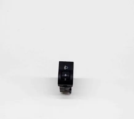 Ford Ranger Headlight level height control switch UR79666F0 UR79666FO