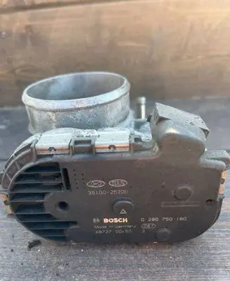 Hyundai Sonata Throttle valve 3510025200
