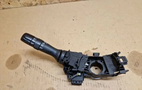 Toyota RAV 4 (XA30) Indicator stalk 17F219 42110