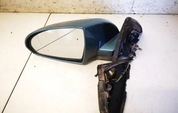 Nissan Primera Front door electric wing mirror E9014180