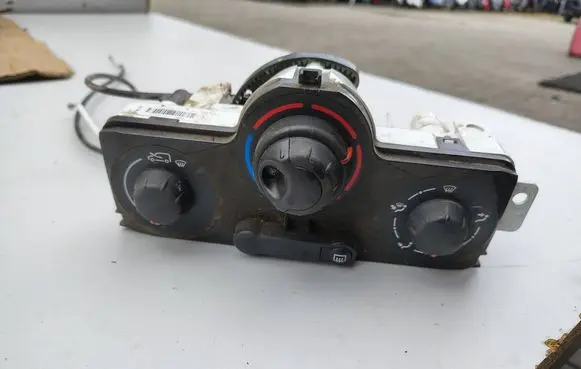 Renault Kangoo II Climate control unit