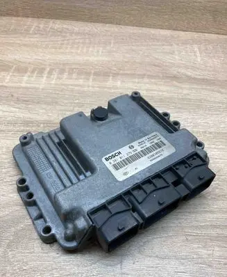 Renault Laguna II Engine control unit/module ECU 8200305678 0281011275