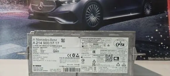 Mercedes-Benz E W214 Radio/CD/DVD/GPS head unit A2149001717
