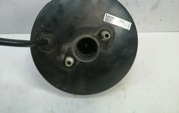 Audi A4 S4 B5 8D Brake booster 8D0612105A