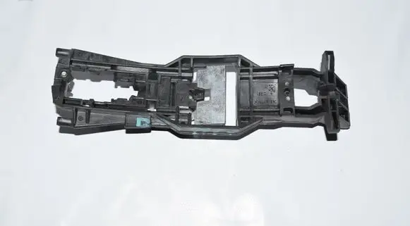 Mercedes-Benz E W211 Front door exterior handle/bracket A2037600834