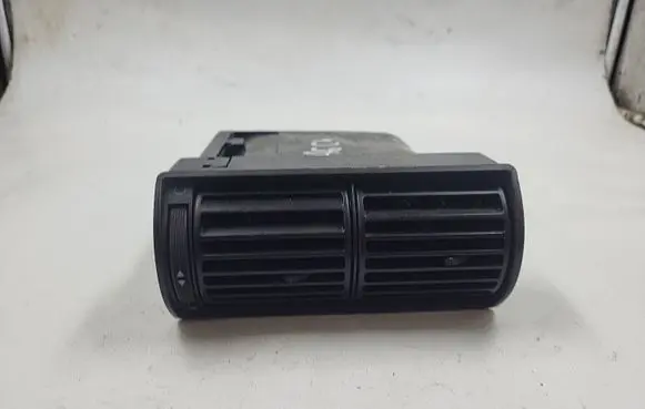 Audi 100 S4 C4 Dash center air vent grill