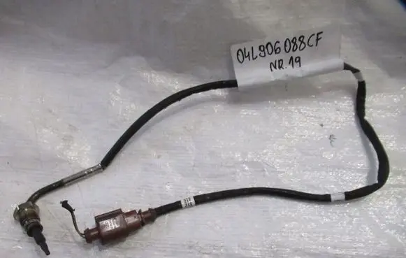 Volkswagen Tiguan Exhaust gas temperature sensor 04L906088CF