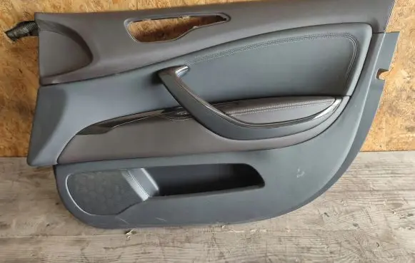 Citroen C5 Front door card panel trim