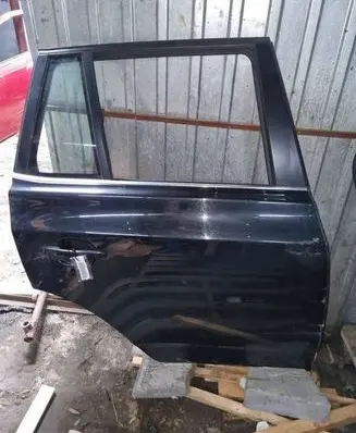BMW X3 E83 Rear door 