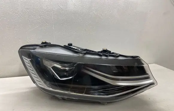 Volkswagen Caddy Headlight/headlamp 2K8941774M 12041028000