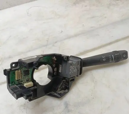 Volvo S80 Wiper control stalk 30669740