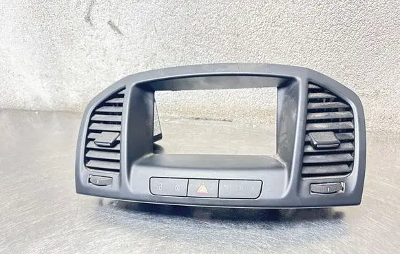 Opel Insignia A Dash center air vent grill 13274793