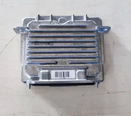 Volvo XC60 Headlight ballast module Xenon 89089352 1376120008