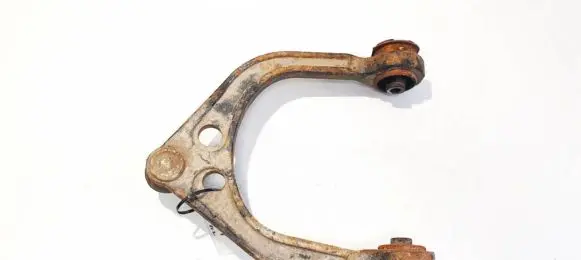 Dodge Magnum Front lower control arm/wishbone