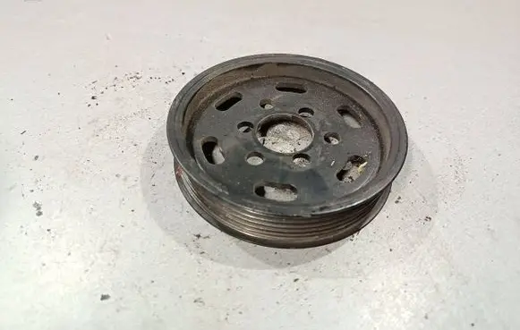 Volkswagen New Beetle Power steering pump pulley 038145255A