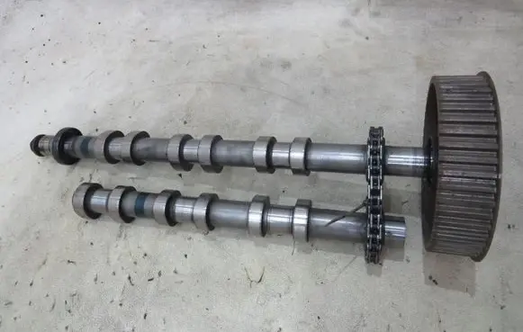 Maybach 57/62 Camshaft 9X2Q-6A273-AA