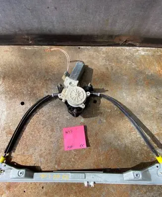 Renault Clio II Front door electric window regulator 0130822019