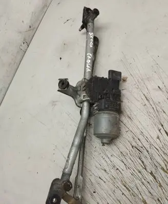 Skoda Fabia Mk1 (6Y) Front wiper linkage and motor 6Y1955023C